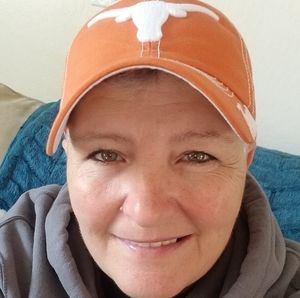 Meet your Posher, Angie